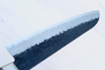 Sakon Aogami Super Tsuchime Santoku 18 cm, Klinge schwarz, nicht rostfrei