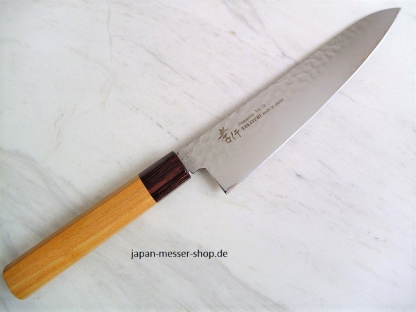 Takayuki Zelkova Wa Gyuto, VG10 Suminagashi Tsuchime 21 cm Klingenlänge, rostfrei